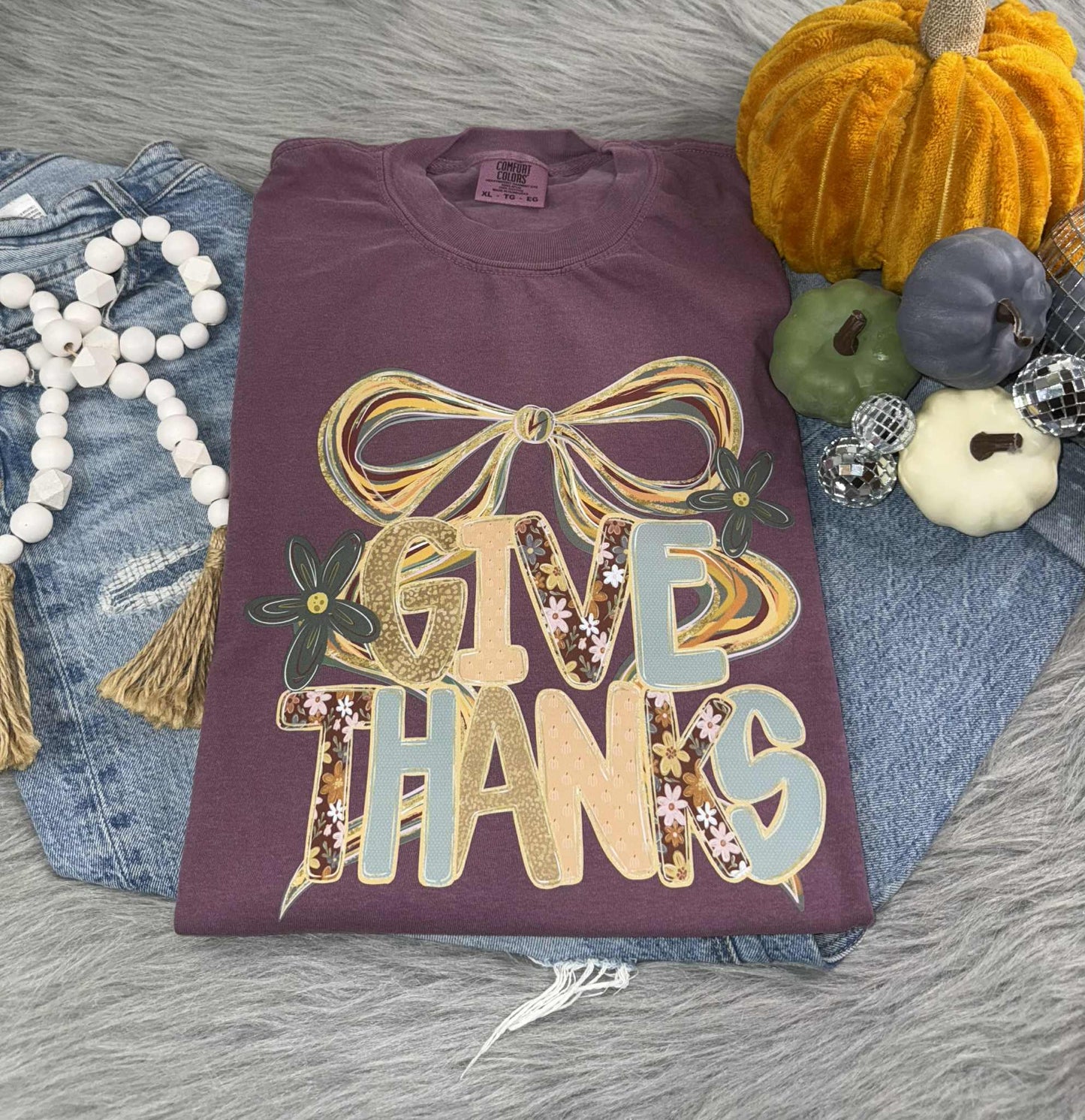 Give Thanks Tee