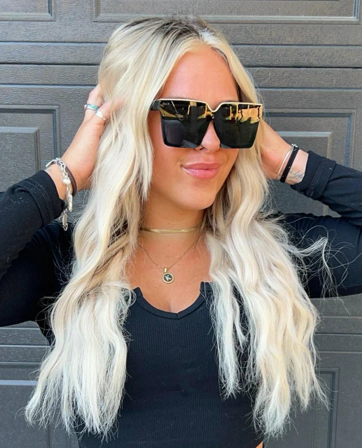 Dax Lark In Black