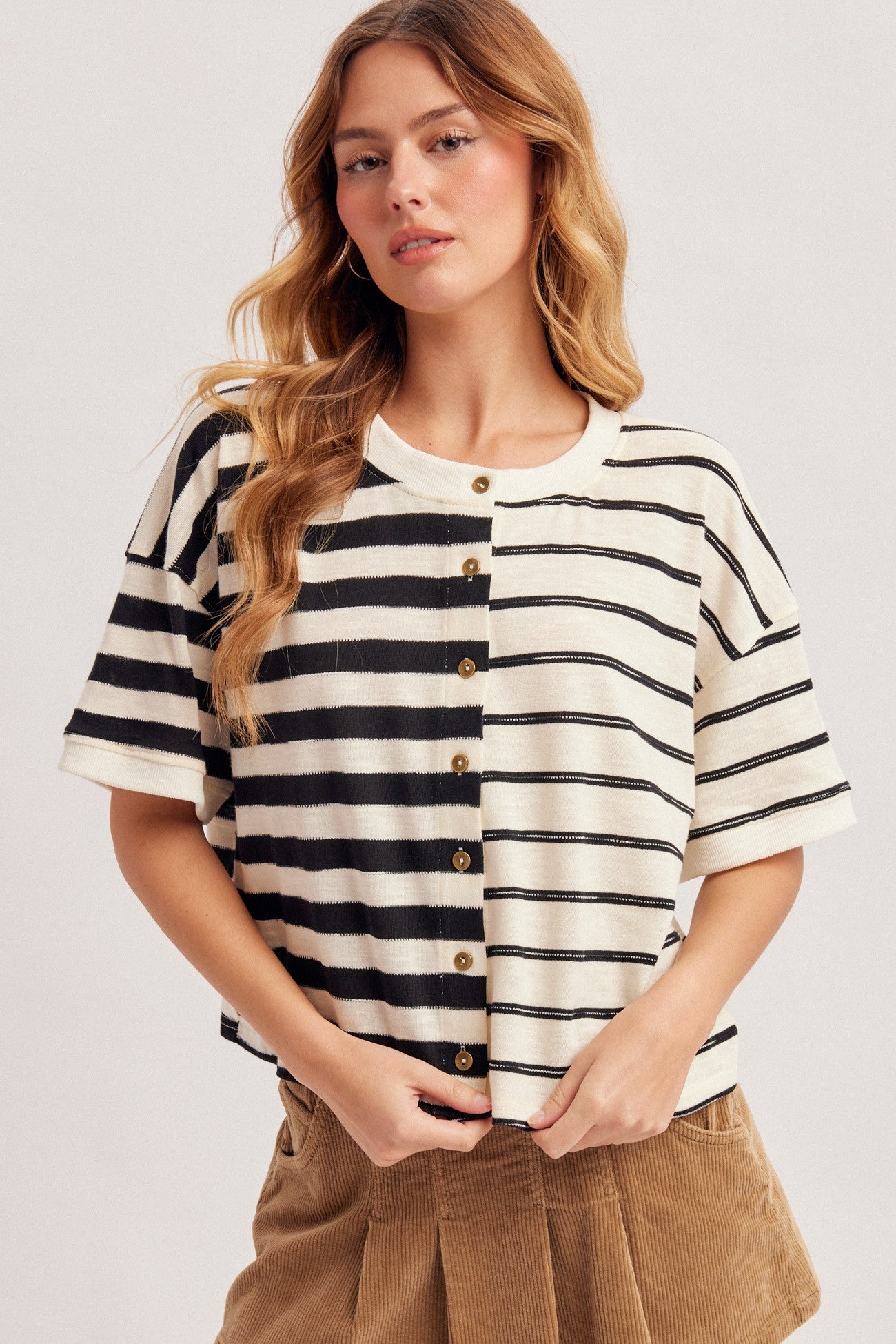 Black/White Top