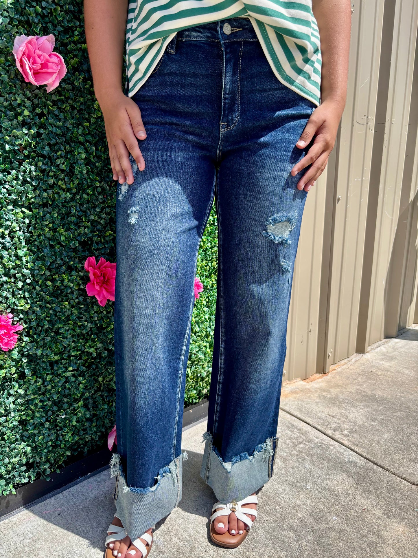 Petra HR Wide Leg Cuff