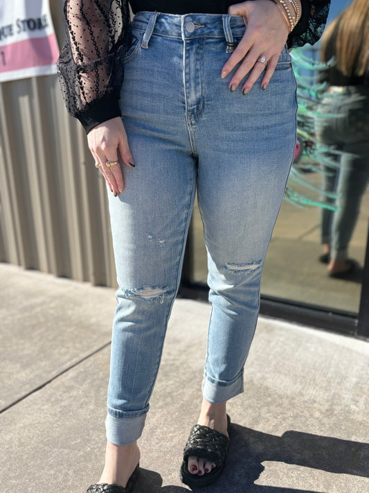 Judy Blue Mid Rise Boyfriend