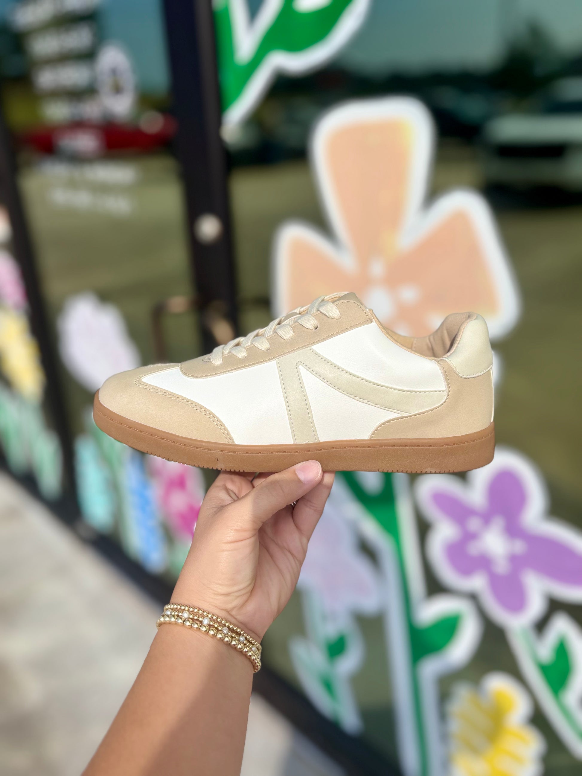 Galton Beige Sneakers - Main Image