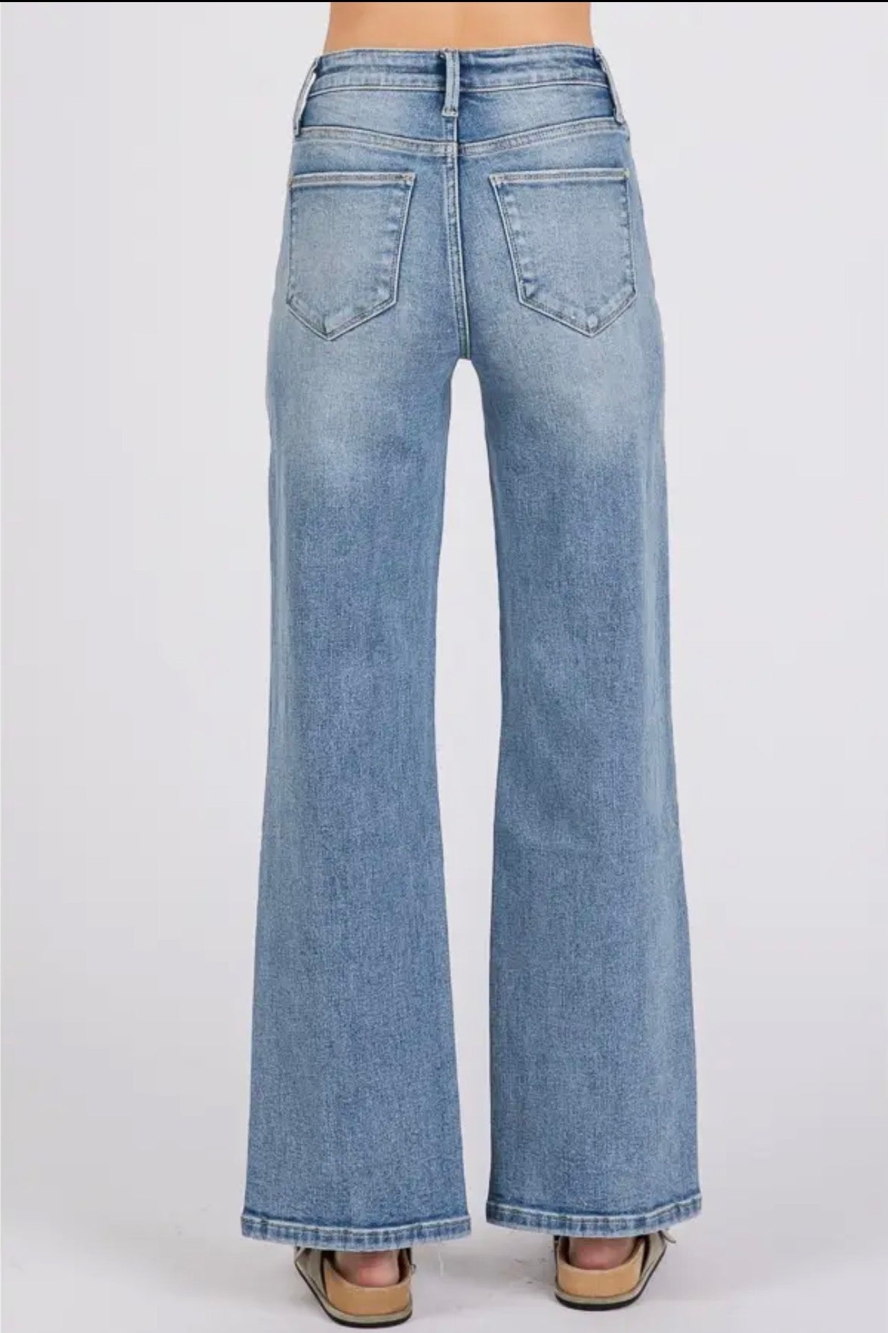 Petra HR Slim Wide