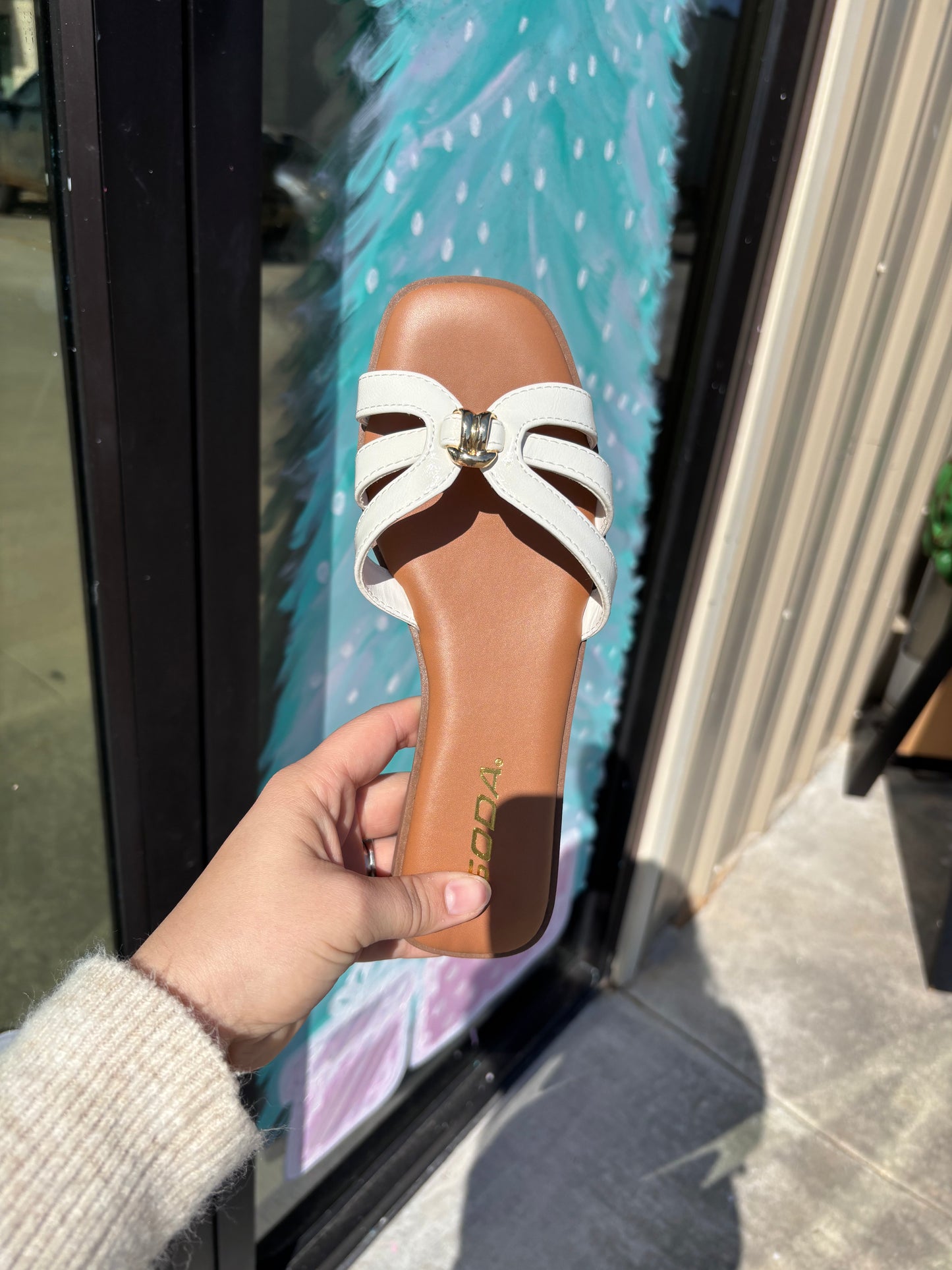 Myrtic White Sandal